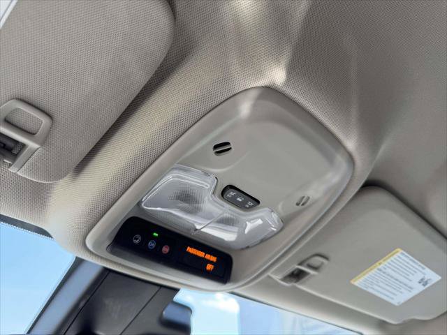 Used 2024 Buick Encore GX Sport Touring AWD/4WD image 34