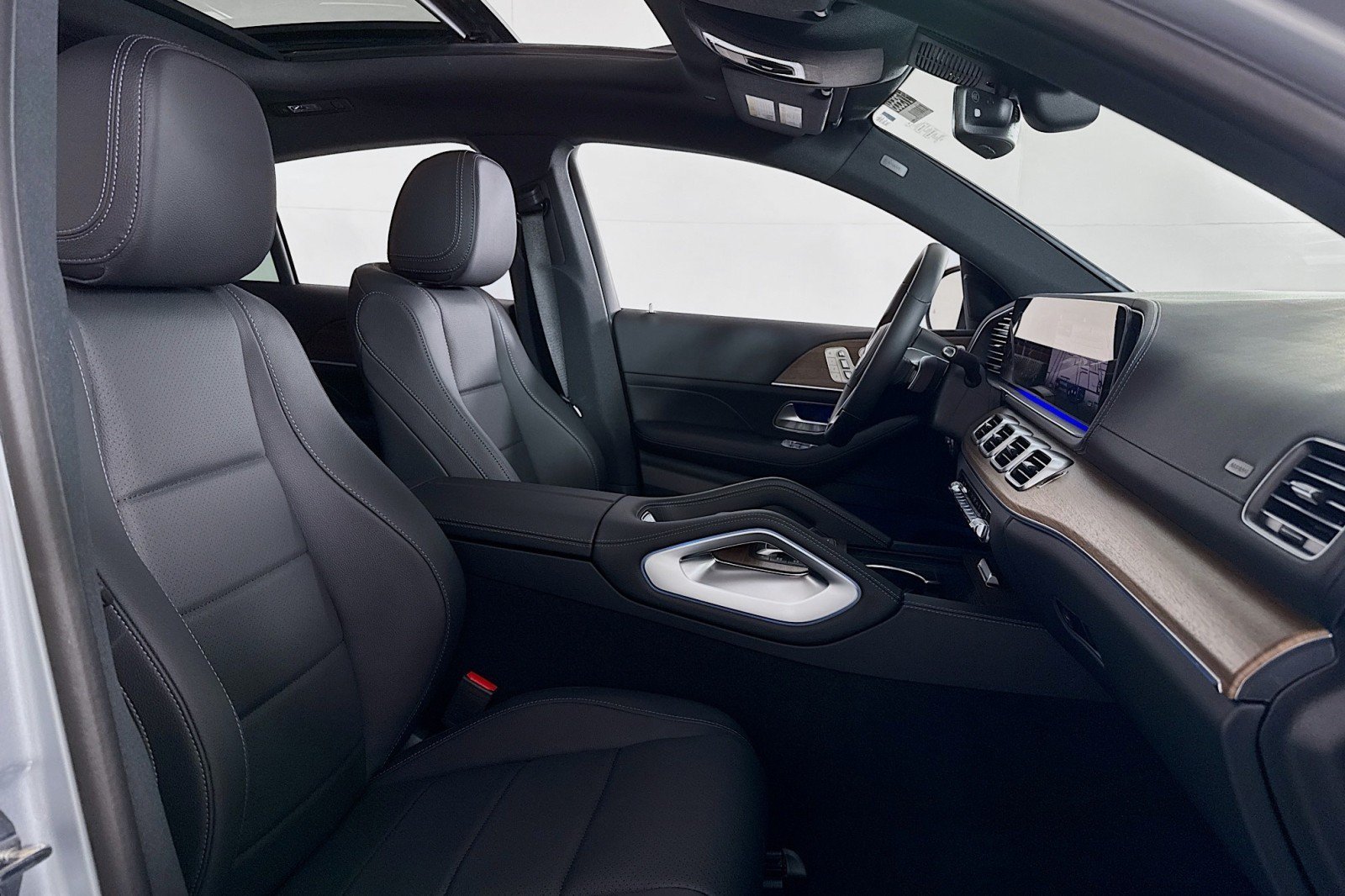 New 2026 Mercedes-Benz GLE 450 4MATIC Coupe image 6