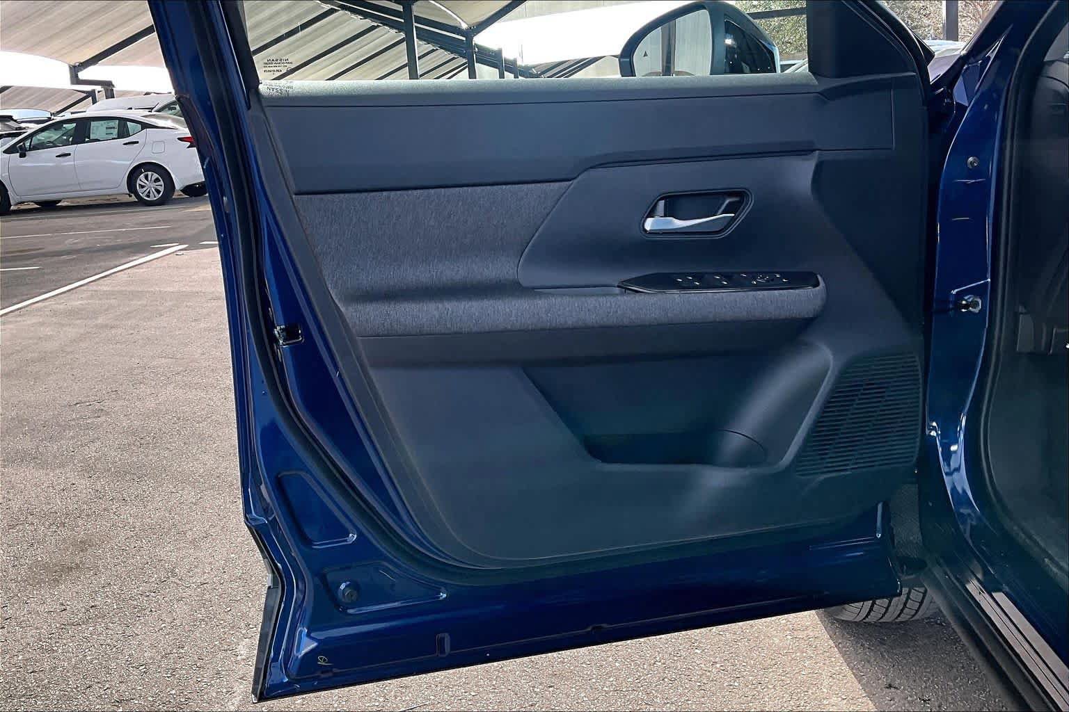 New 2026 Nissan Kicks SV image 13