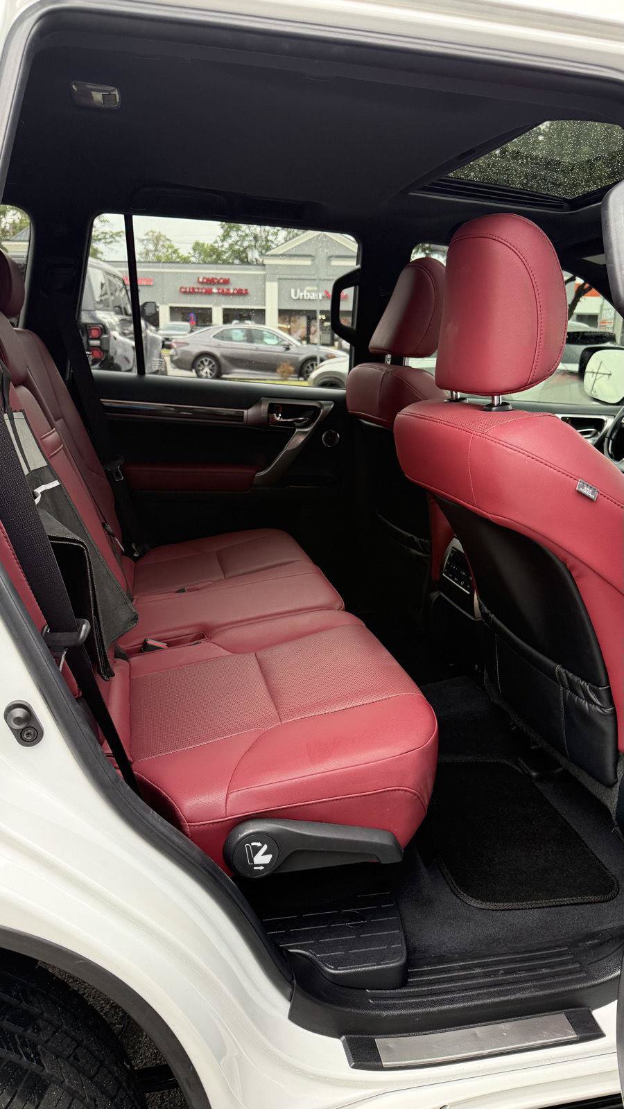 Used 2022 Lexus GX 460 Premium w/ Premium Plus Package AWD/4WD image 25