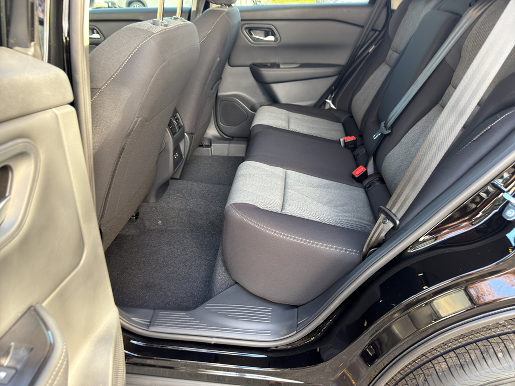 New 2026 Nissan Rogue SV w/ Cold Weather Package image 28