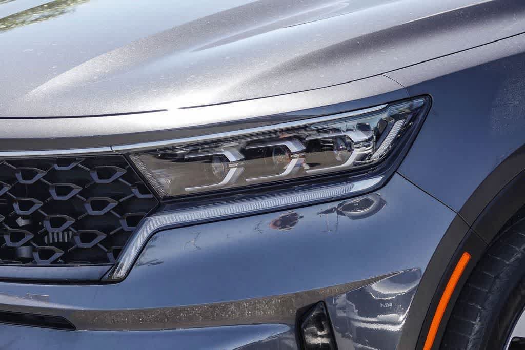 Certified 2023 Kia Sorento SX Prestige AWD/4WD image 7
