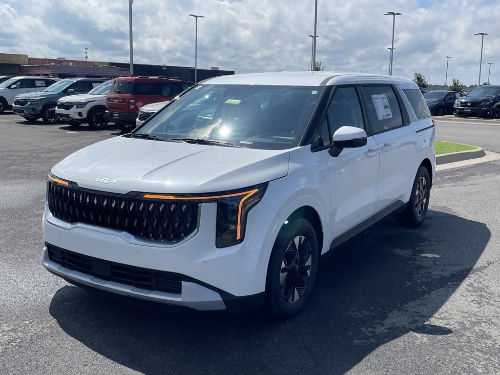 New 2026 Kia Carnival LXS image 3