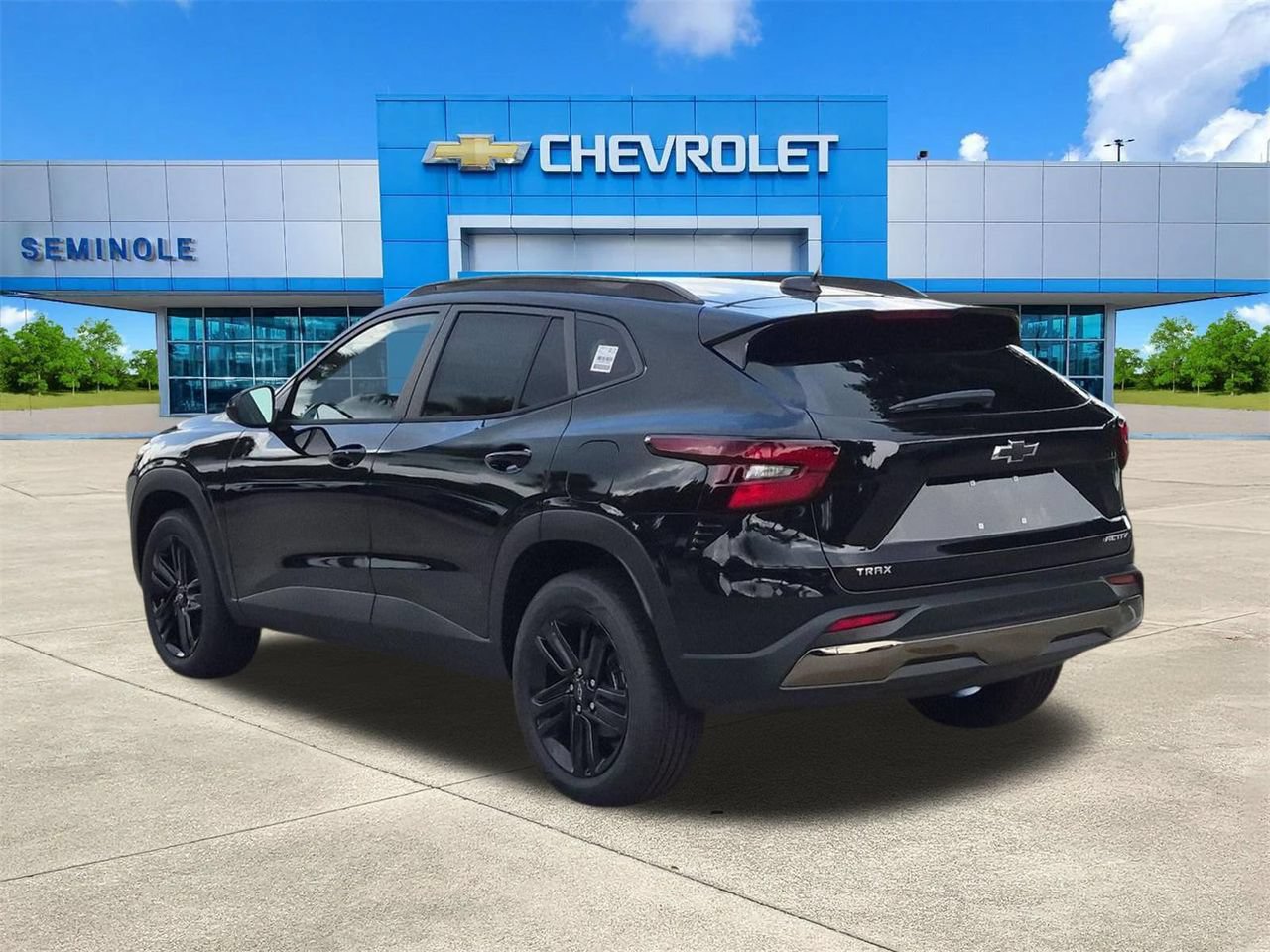 New 2026 Chevrolet Trax ACTIV w/ Driver Confidence Package FWD image 3