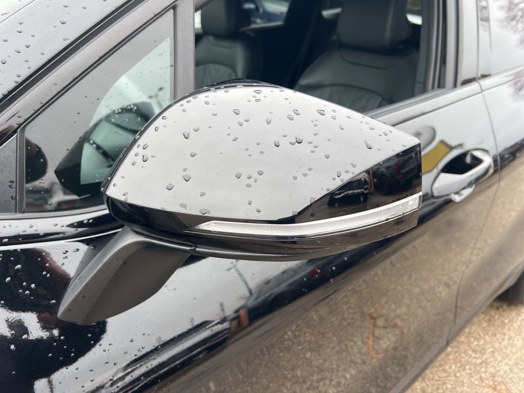 Certified 2025 Kia Sportage X-Line image 30