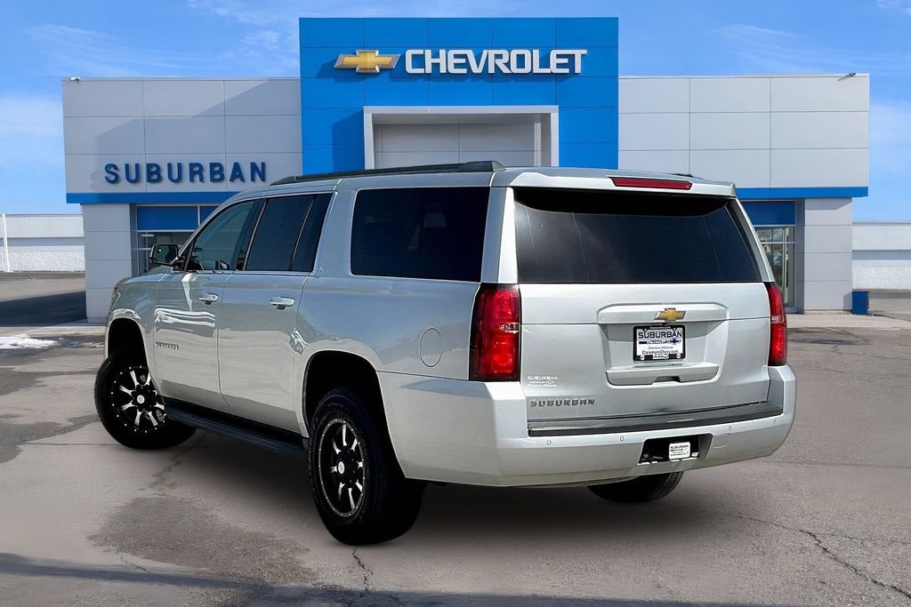 Used 2015 Chevrolet Suburban LT AWD/4WD image 3