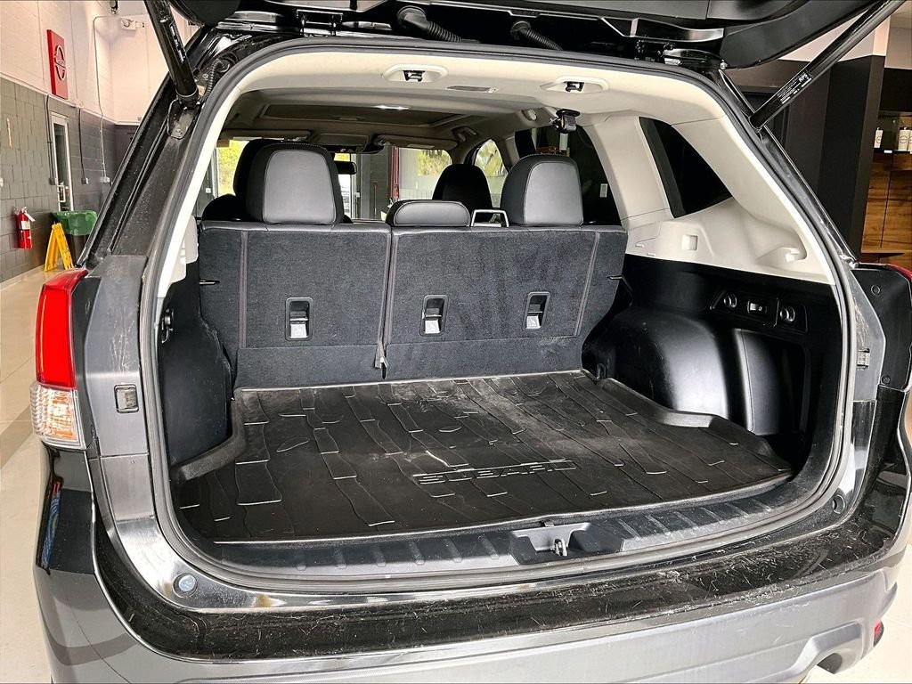 Used 2022 Subaru Forester Limited AWD/4WD image 25