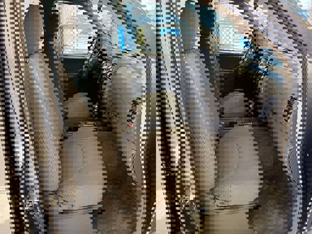 Used 2017 Nissan Frontier SV image 22