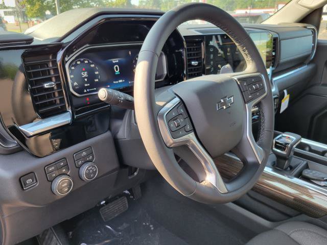 New 2026 Chevrolet Silverado 1500 LT Trail Boss w/ LPO, Dark Essentials Package AWD/4WD image 10