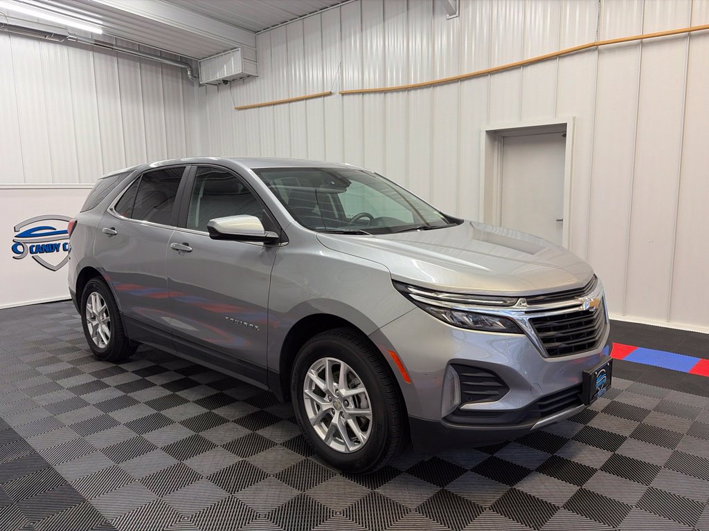 Used 2024 Chevrolet Equinox LT AWD/4WD image 3