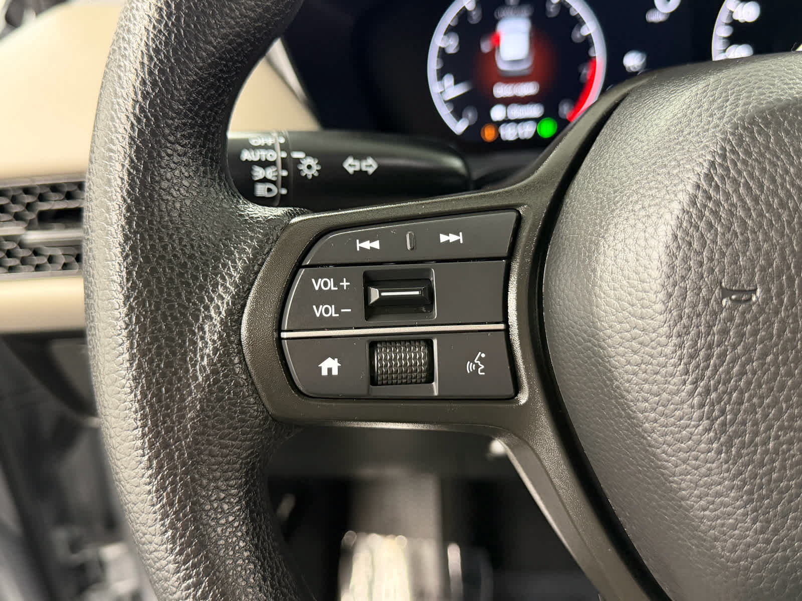 Used 2026 Honda HR-V LX image 23