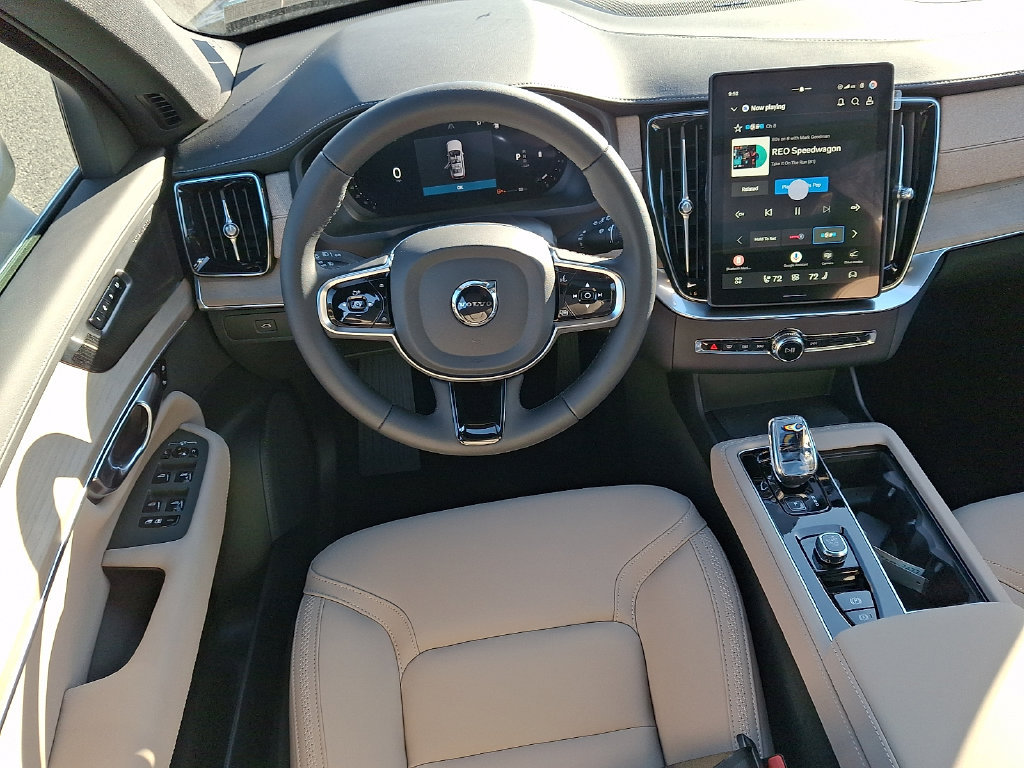 New 2027 Volvo XC90 B6 Plus AWD/4WD image 9