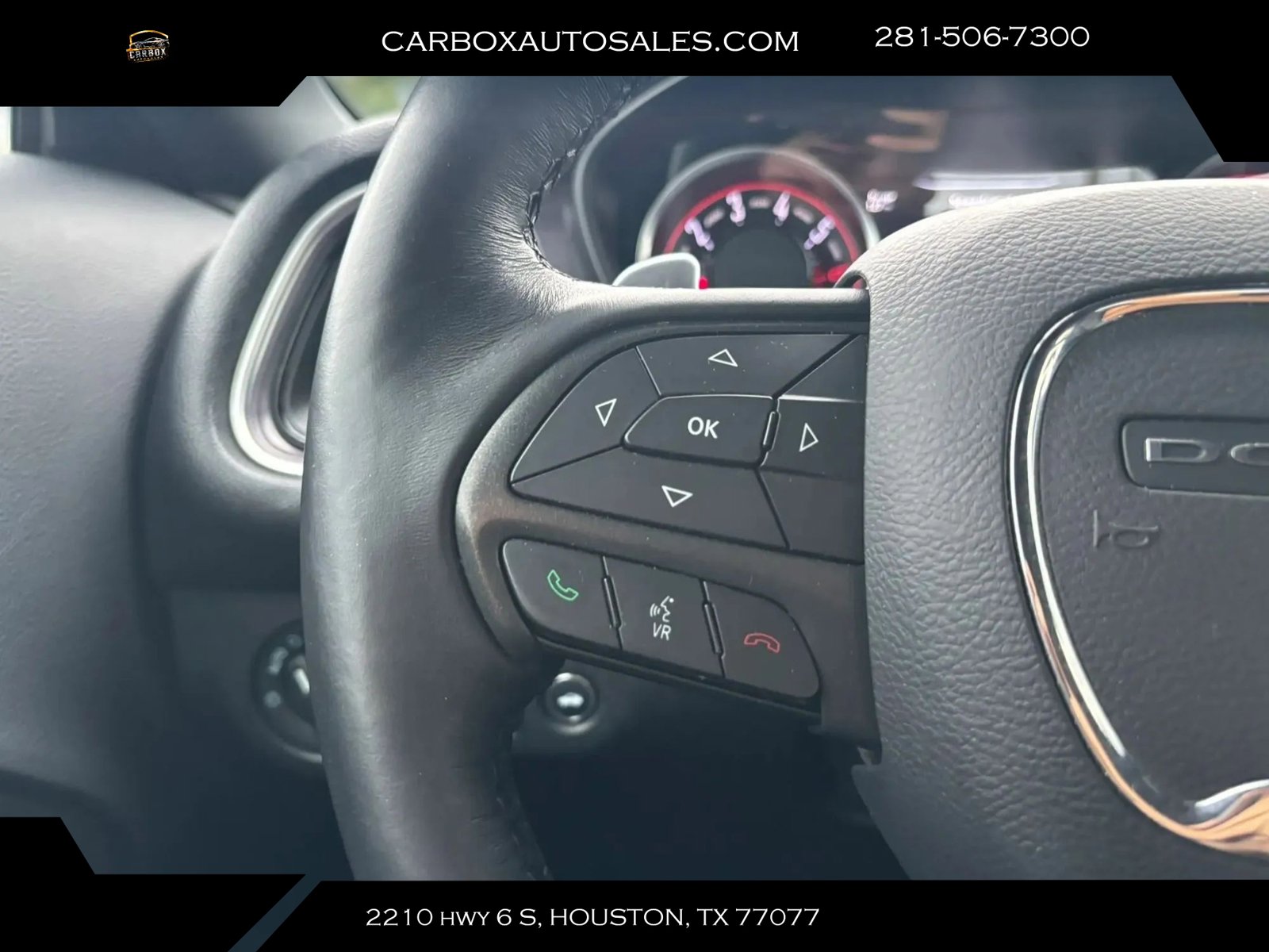 Used 2017 Dodge Challenger R/T w/ Driver Convenience Group RWD image 11