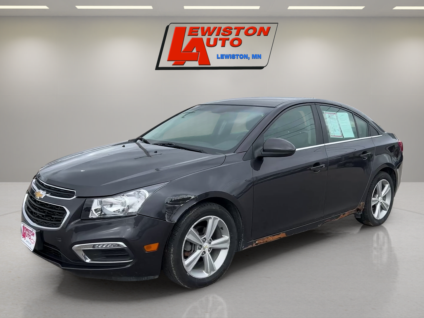 Used 2015 Chevrolet Cruze LT FWD image 1