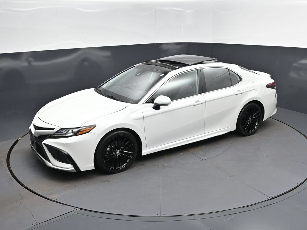 Used 2024 Toyota Camry XSE w/ Navigation Package AWD/4WD image 31