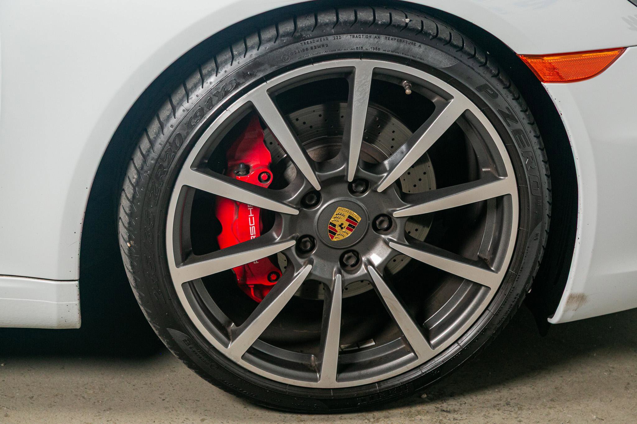 Used 2015 Porsche 911 Carrera S image 21