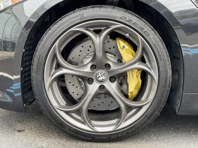 Used 2024 Alfa Romeo Giulia Quadrifoglio image 26