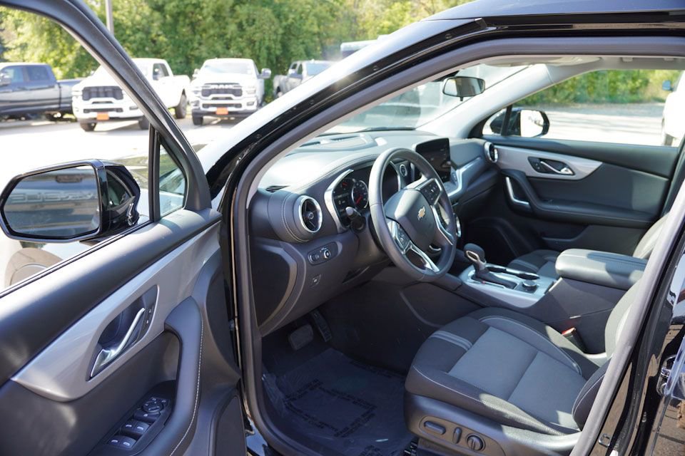 Certified 2025 Chevrolet Blazer LT image 14