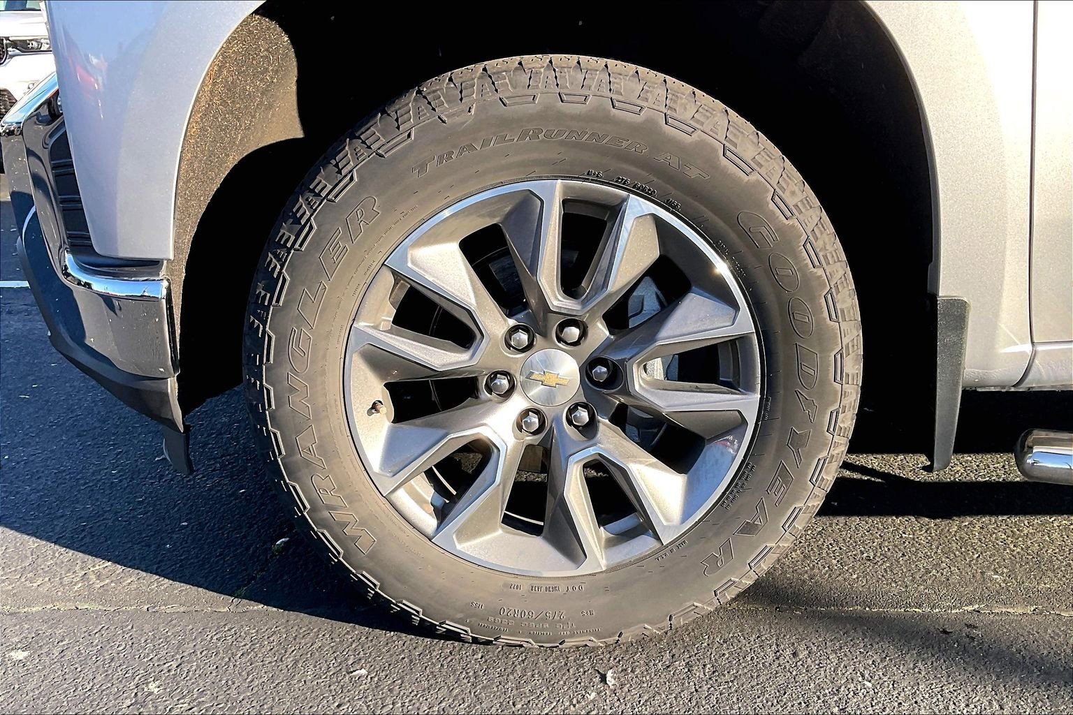 Certified 2022 Chevrolet Silverado 1500 LT w/ Safety Package image 9