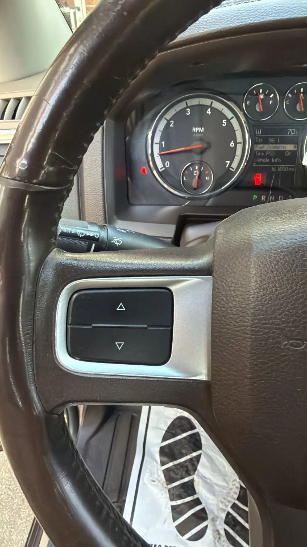 Used 2011 RAM 1500 Laramie image 13