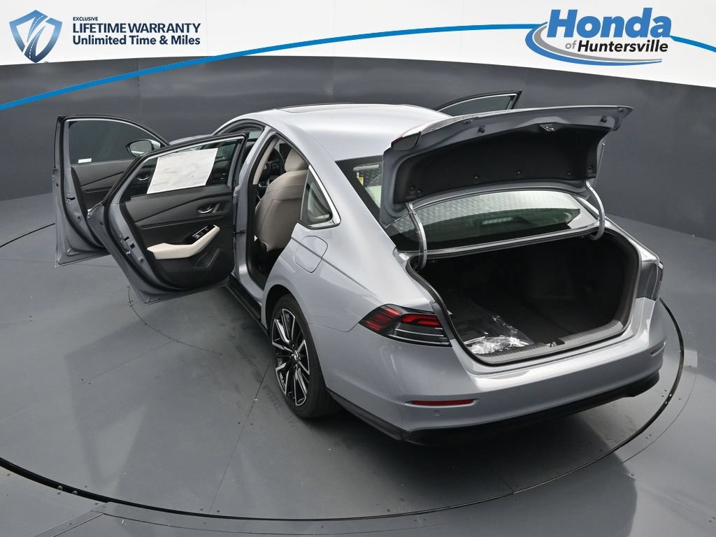 New 2026 Honda Accord Touring image 33