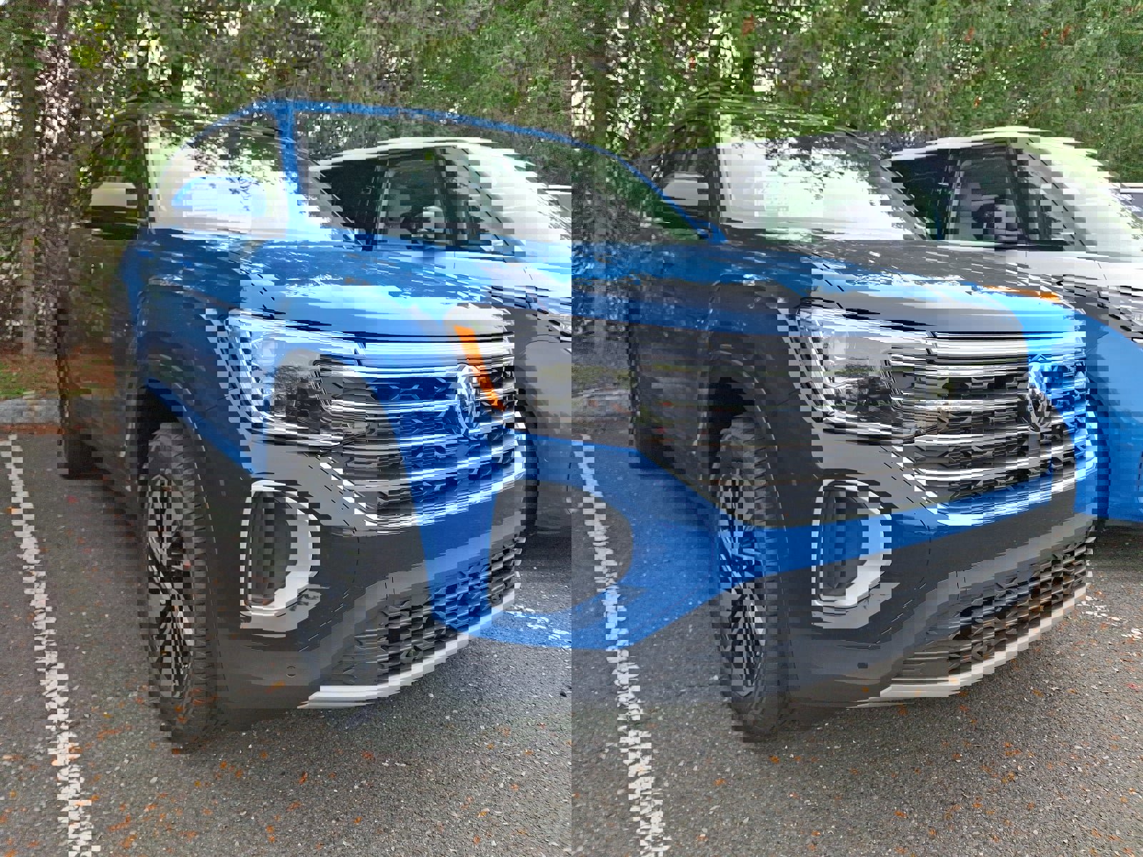 New 2026 Volkswagen Atlas SE image 1