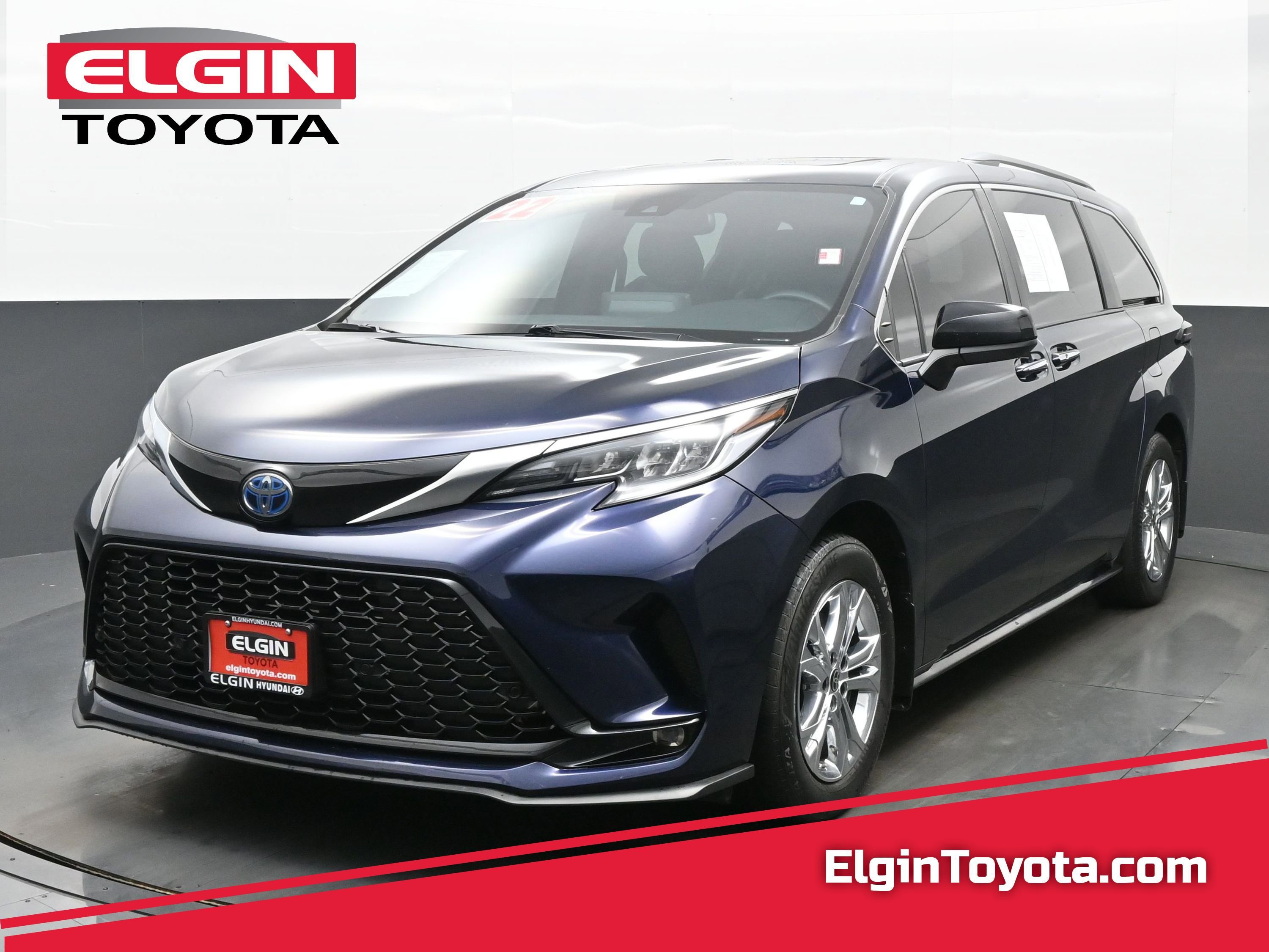 Used 2022 Toyota Sienna XSE