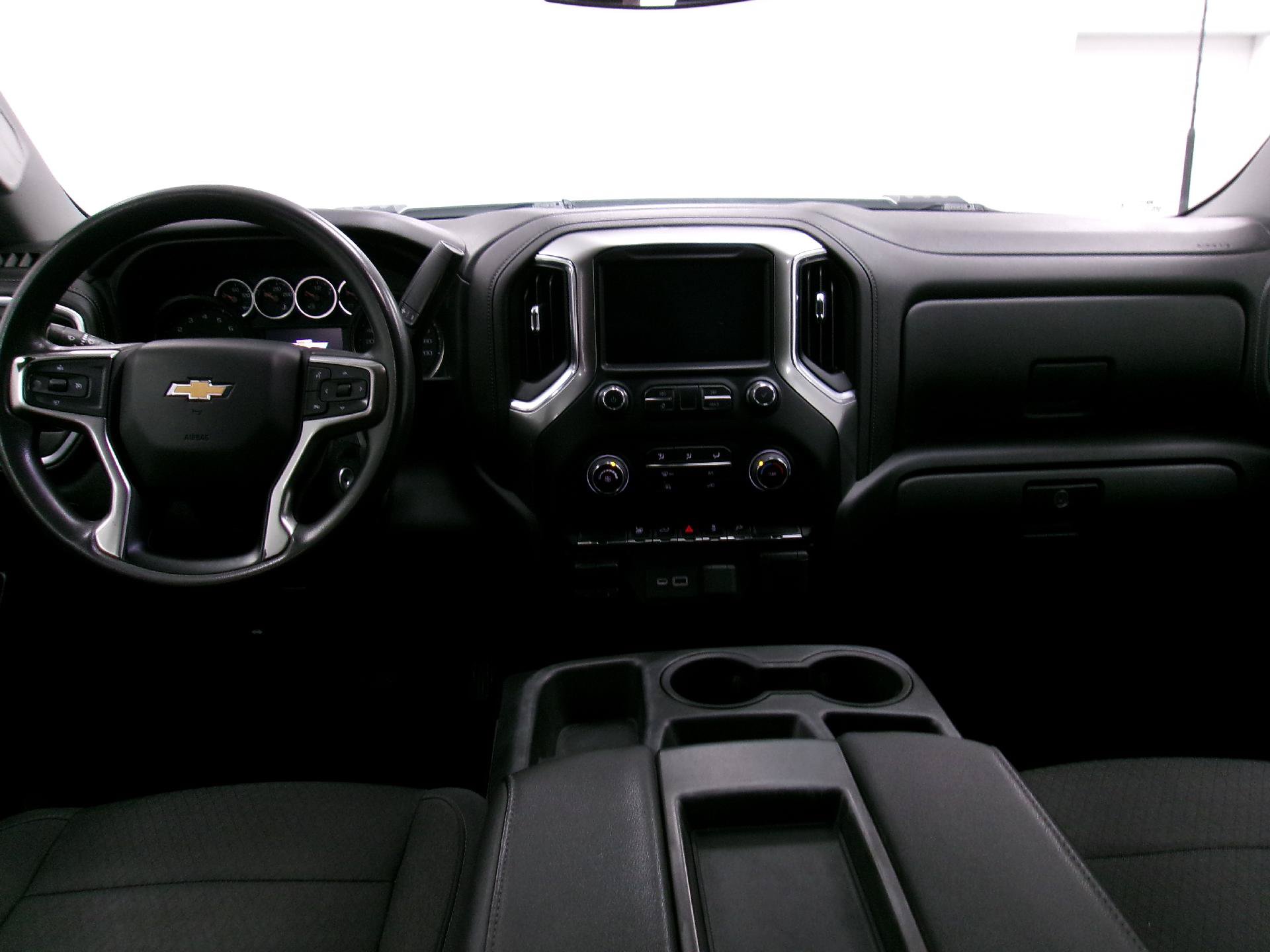 Used 2021 Chevrolet Silverado 2500 LT AWD/4WD image 9