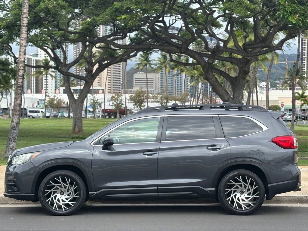 Used 2020 Subaru Ascent Limited w/ Technology Package image 2
