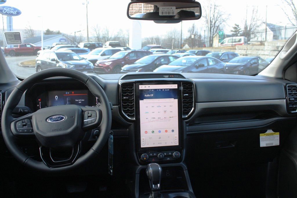 New 2025 Ford Ranger XLT w/ Equipment Group 301A High image 17