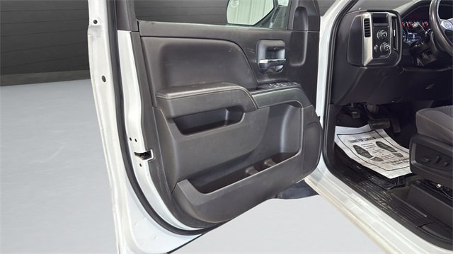 Used 2018 Chevrolet Silverado 1500 LT w/ LT Eassist Package image 25