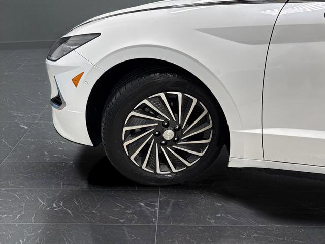 Used 2022 Hyundai Sonata Limited image 32
