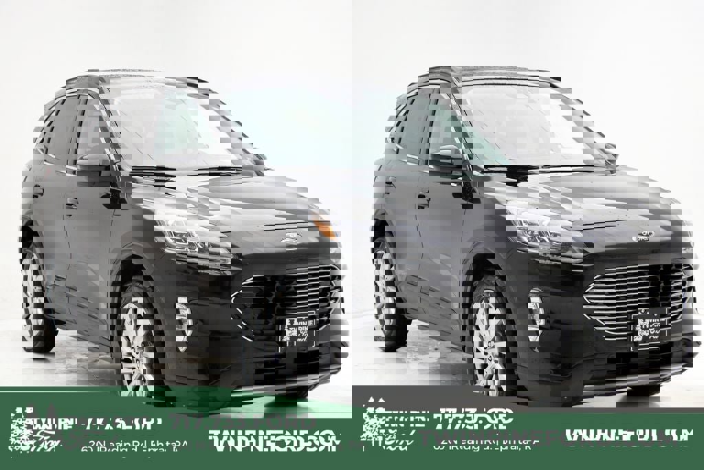 Used 2022 Ford Escape Titanium w/ Titanium Elite Package