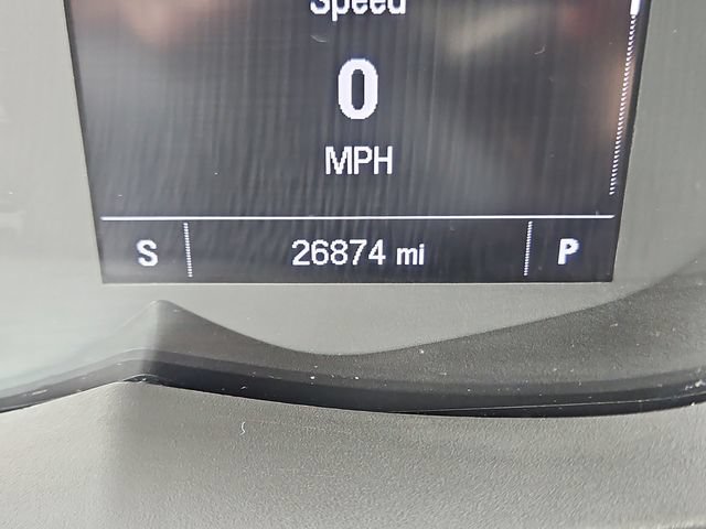 Used 2019 Chevrolet Trax LT w/ LT Convenience Package AWD/4WD image 17