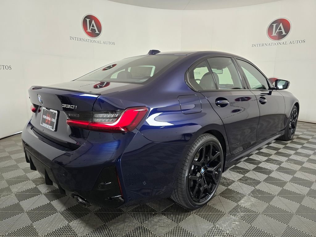New 2026 BMW 330i xDrive Sedan w/ M Sport Package AWD/4WD image 4
