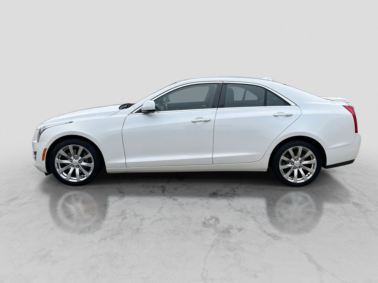 Used 2018 Cadillac ATS 2.0T AWD Sedan w/ Sky and Shine Package image 3