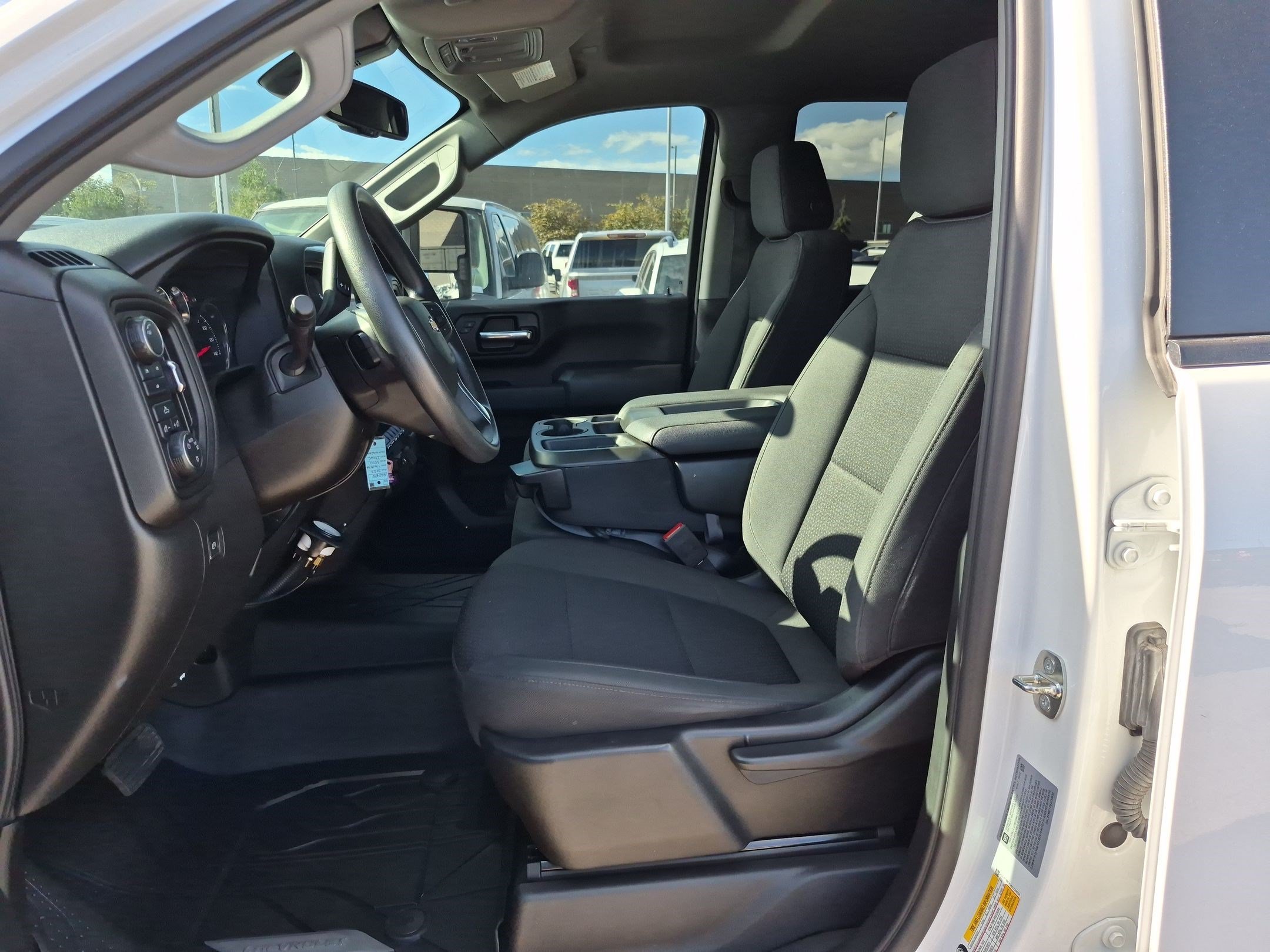Used 2022 Chevrolet Silverado 2500 Custom w/ Gooseneck/5TH Wheel Package AWD/4WD image 15