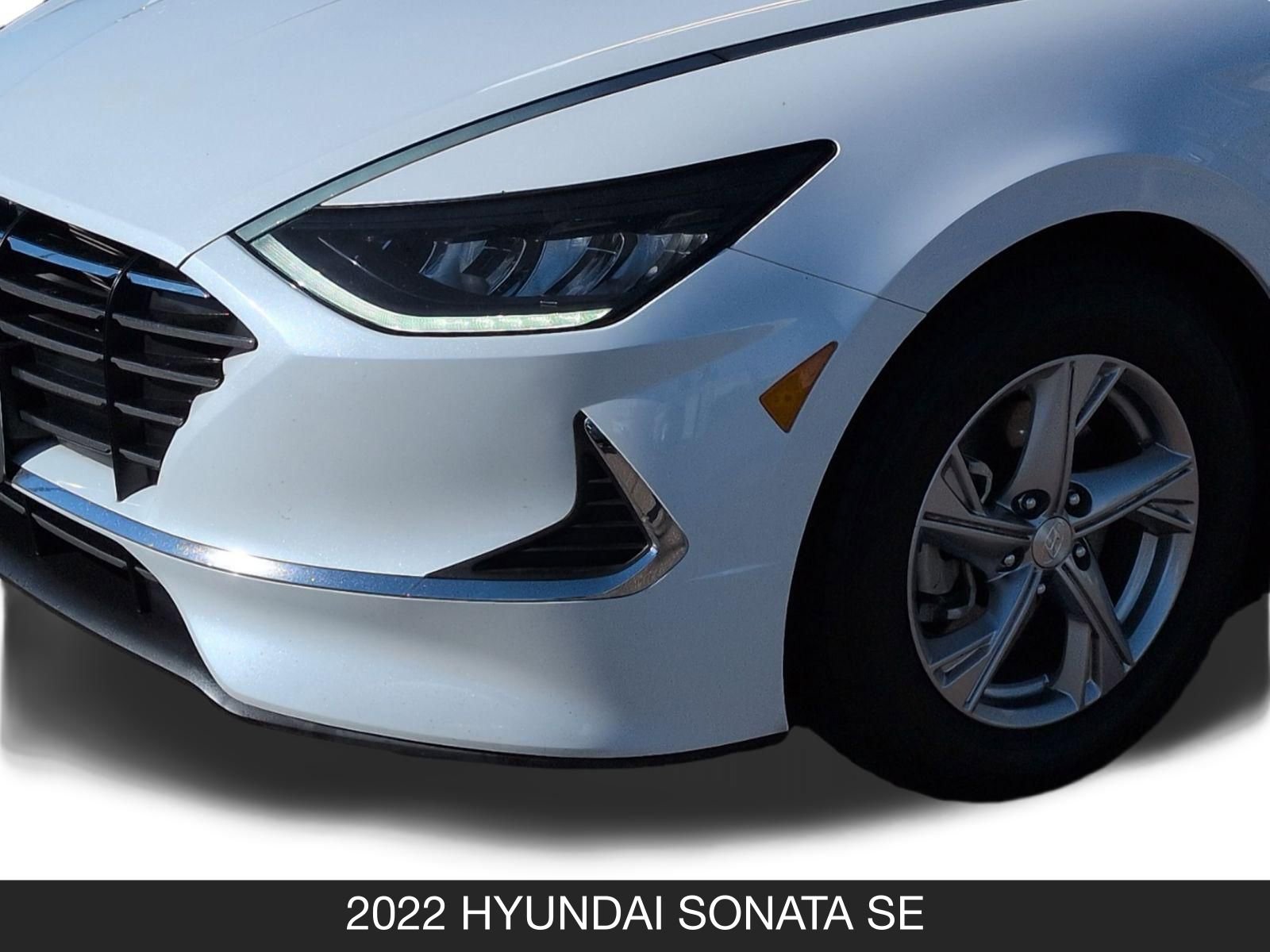 Used 2022 Hyundai Sonata SE w/ Preferred Accessory Package image 11