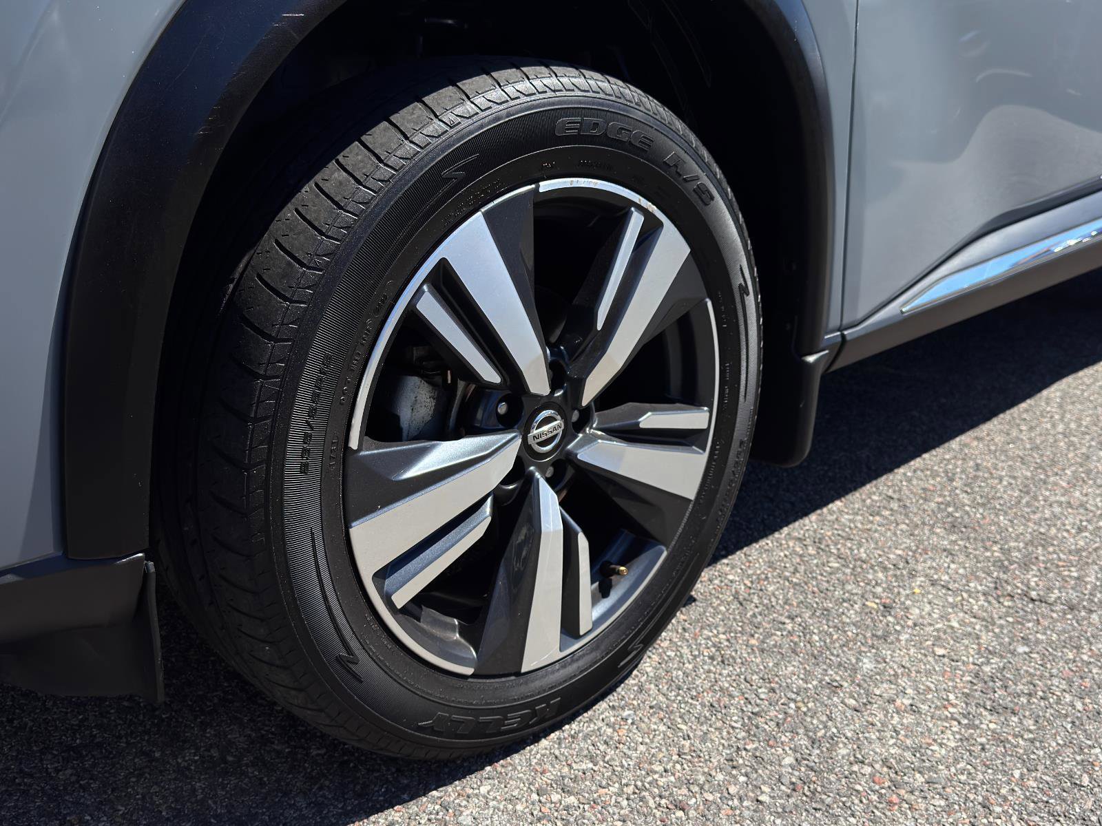 Used 2021 Nissan Rogue SL image 12