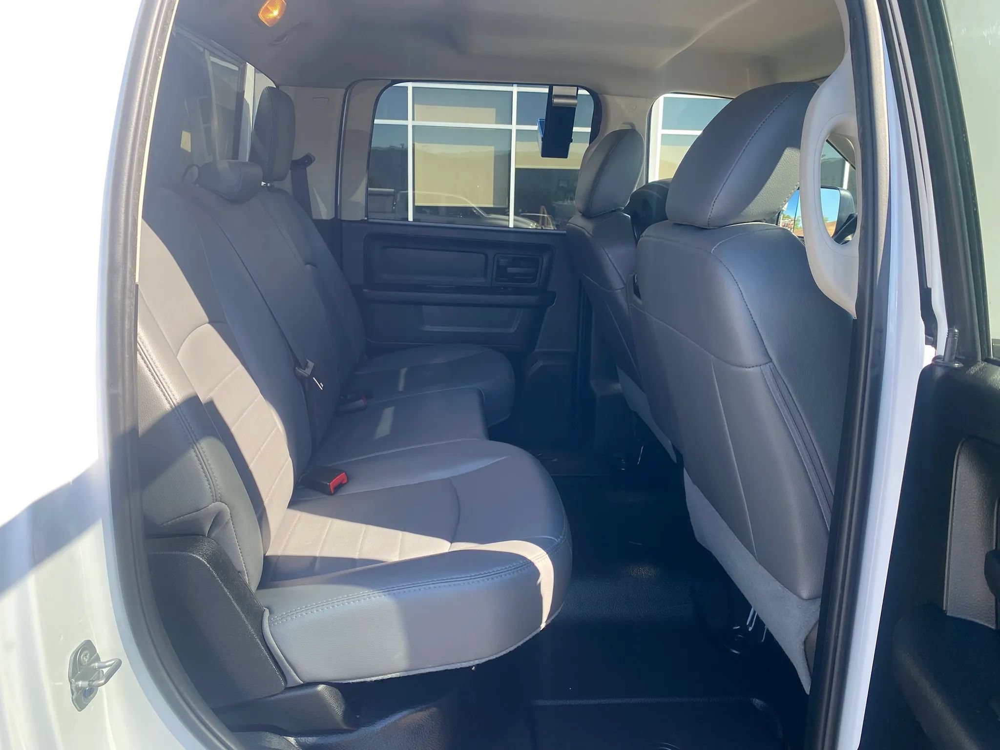 Used 2016 RAM 1500 ST AWD/4WD image 30