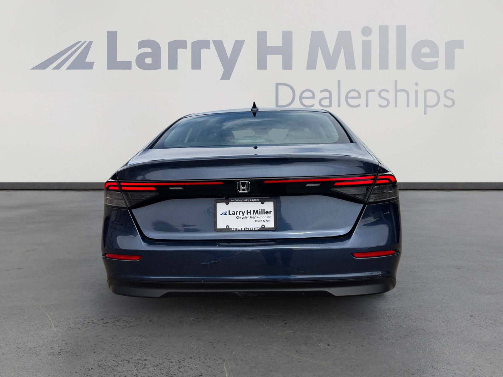Used 2023 Honda Accord EX image 4