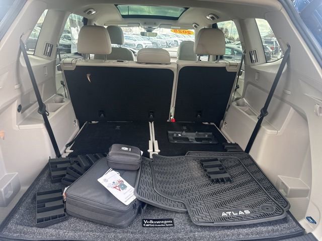 Used 2025 Volkswagen Atlas SEL image 23