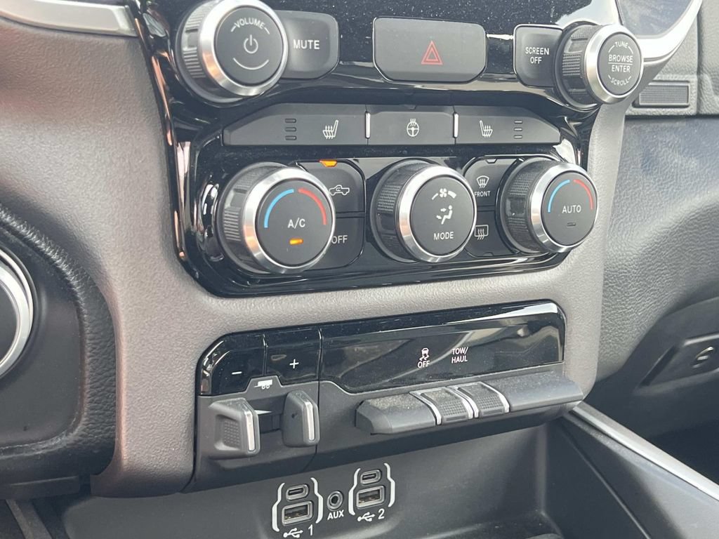 Used 2023 RAM 1500 Big Horn AWD/4WD image 22