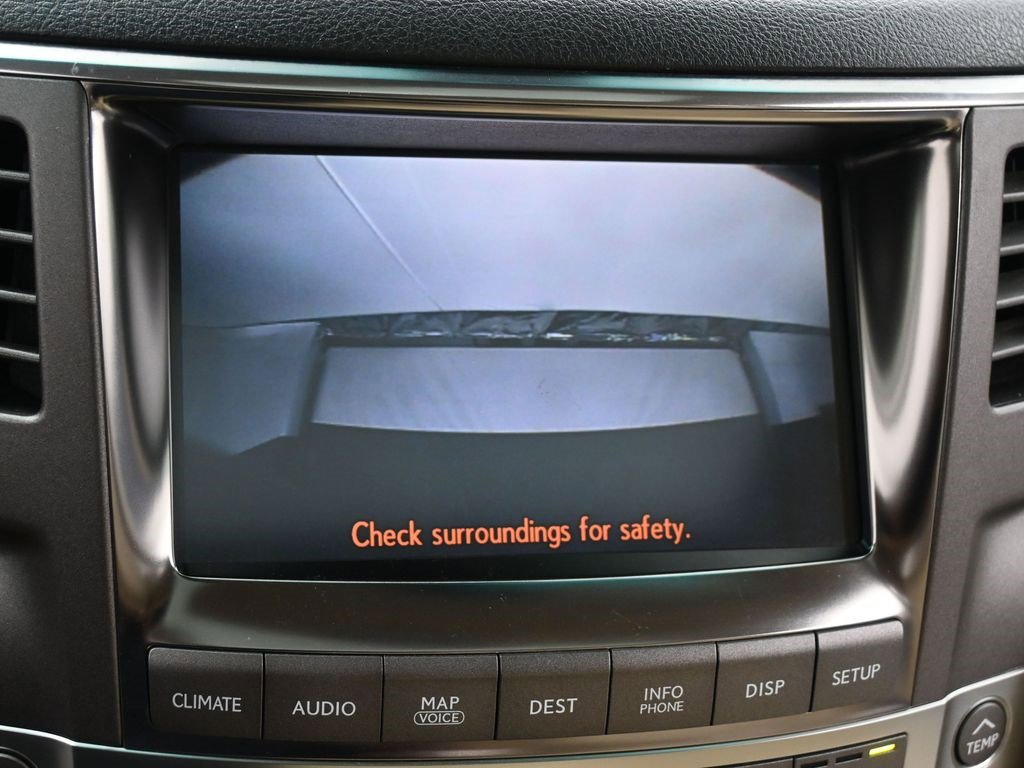 Used 2011 Lexus LX 570 4WD image 25