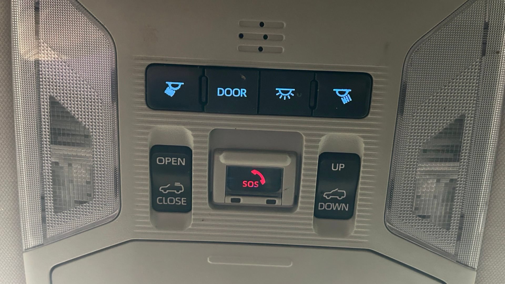 Used 2022 Toyota RAV4 XLE w/ Convenience Package AWD/4WD image 82