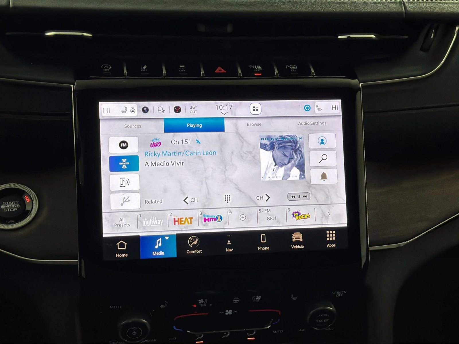 Used 2024 Jeep Grand Cherokee L Summit w/ Advanced Protech Group IV image 18