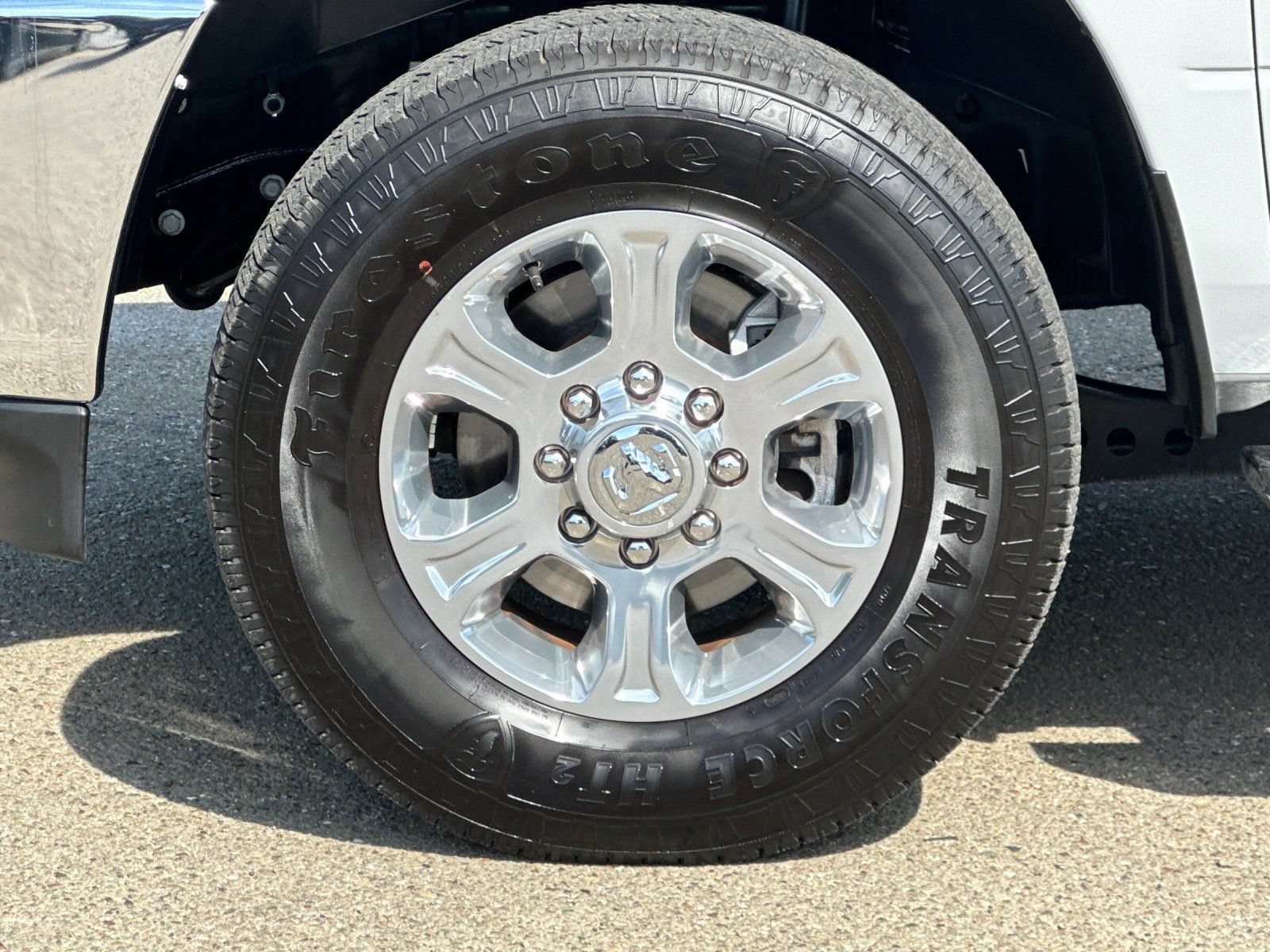Used 2025 RAM 2500 Big Horn AWD/4WD image 35
