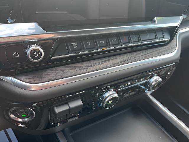 New 2026 GMC Sierra 2500 SLT w/ Max Trailering Package image 20