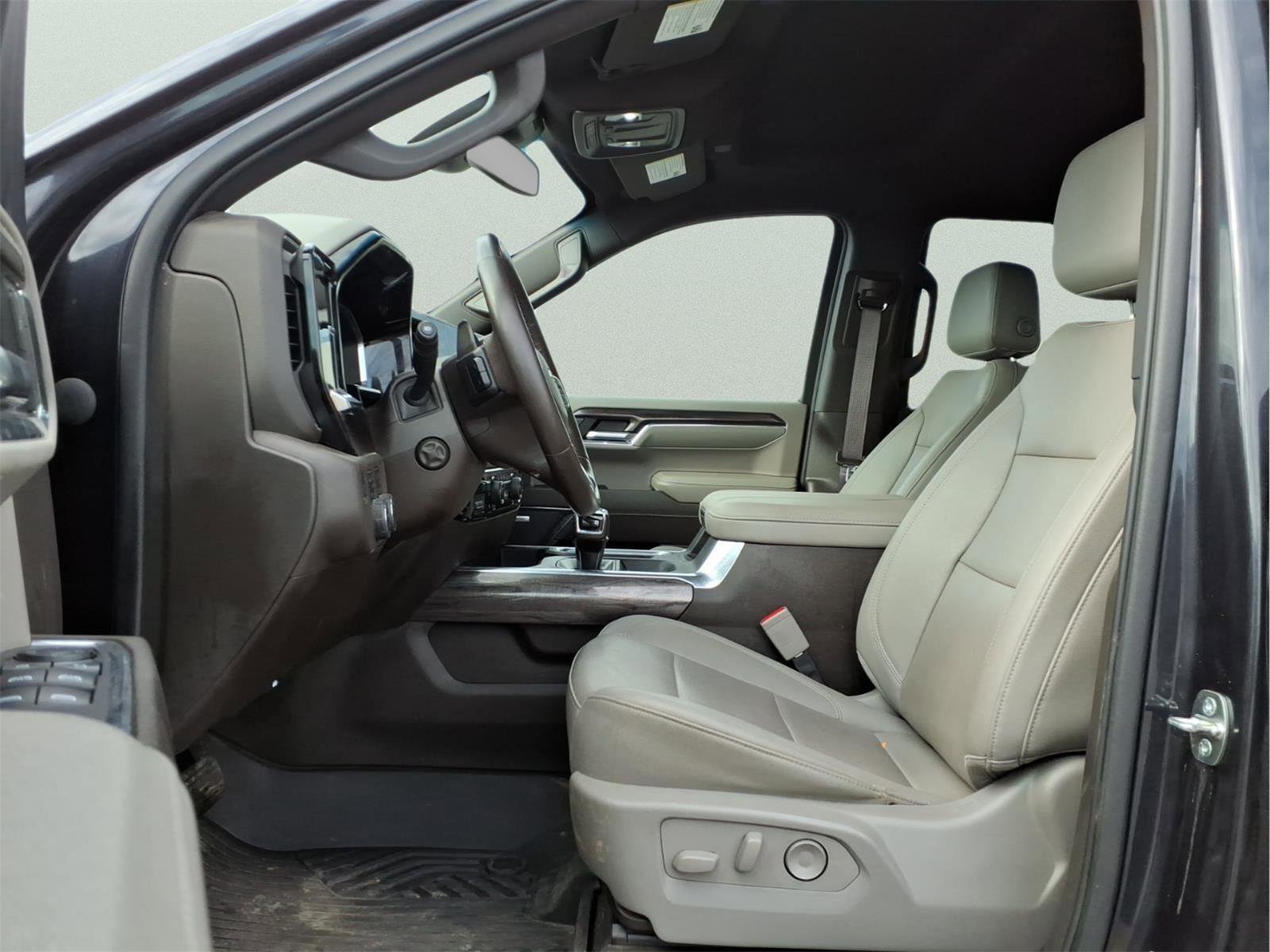 Certified 2023 Chevrolet Silverado 1500 LTZ image 16