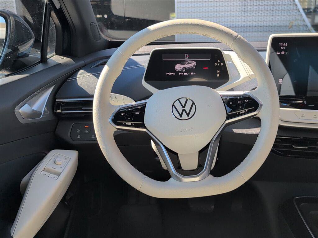 Used 2023 Volkswagen ID.4 S RWD image 10
